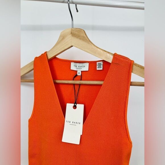 New with tags | Ted baker london | Sarhaa Knit Vest - Picture 3 of 8